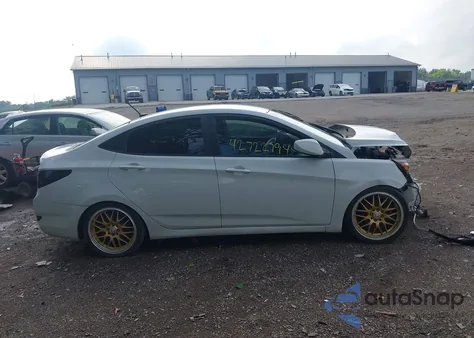 2017 Hyundai Accent Se z USA, uszkodzony, nr VIN KMHCT4AE4HU361804